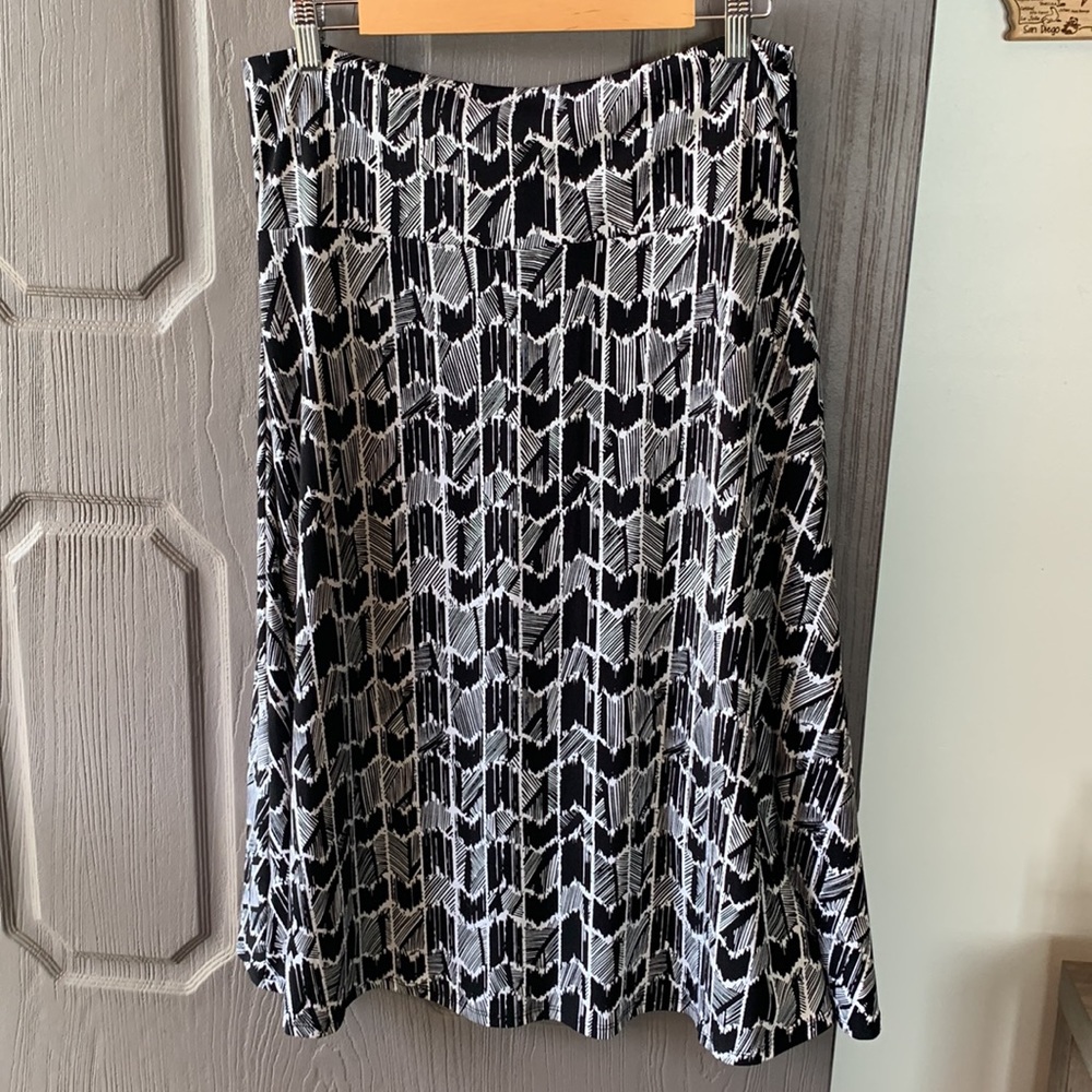 LuLaRoe Skirt